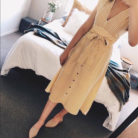 Yellow stripe dress - Picture 6 of 7